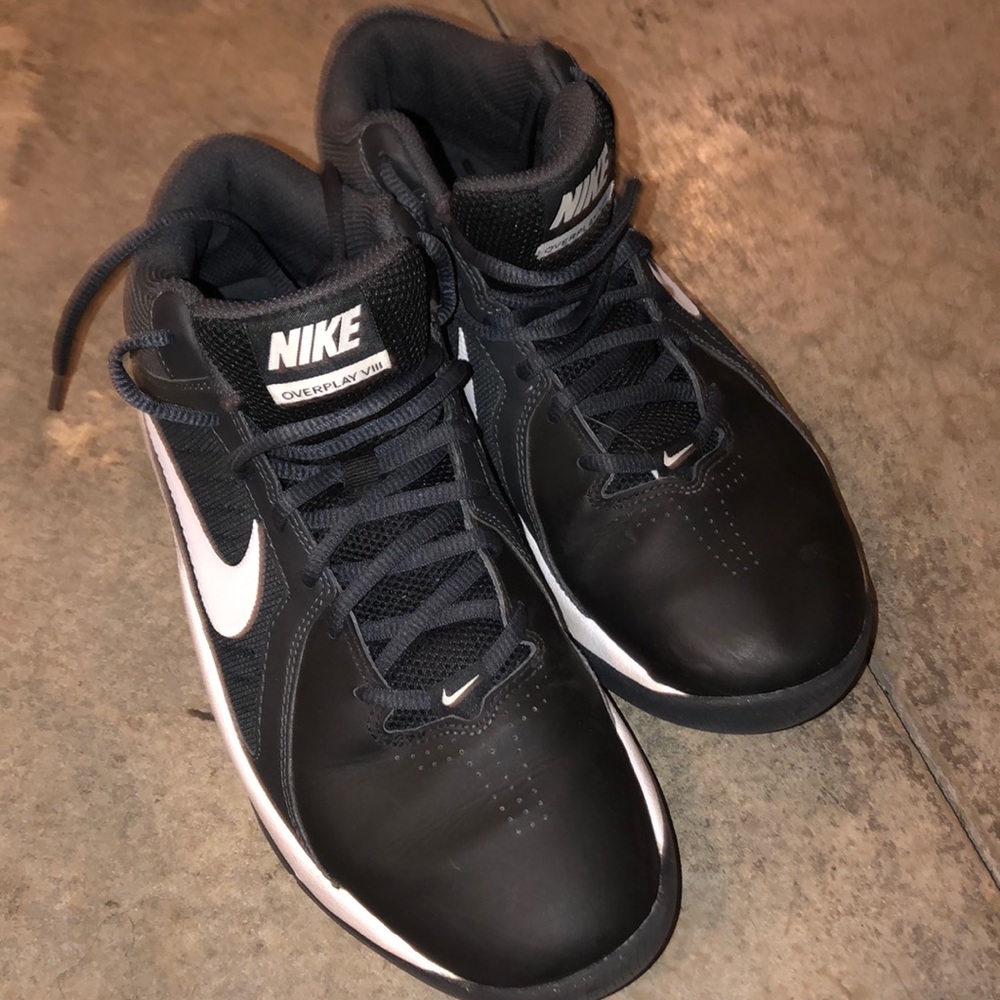 nike high top shoes